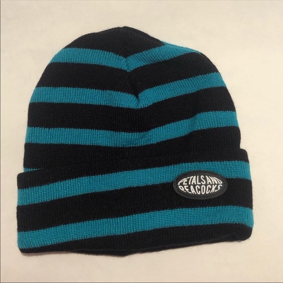 SALE Petals and Peacocks Beanie BNWOT - Picture 3 of 7